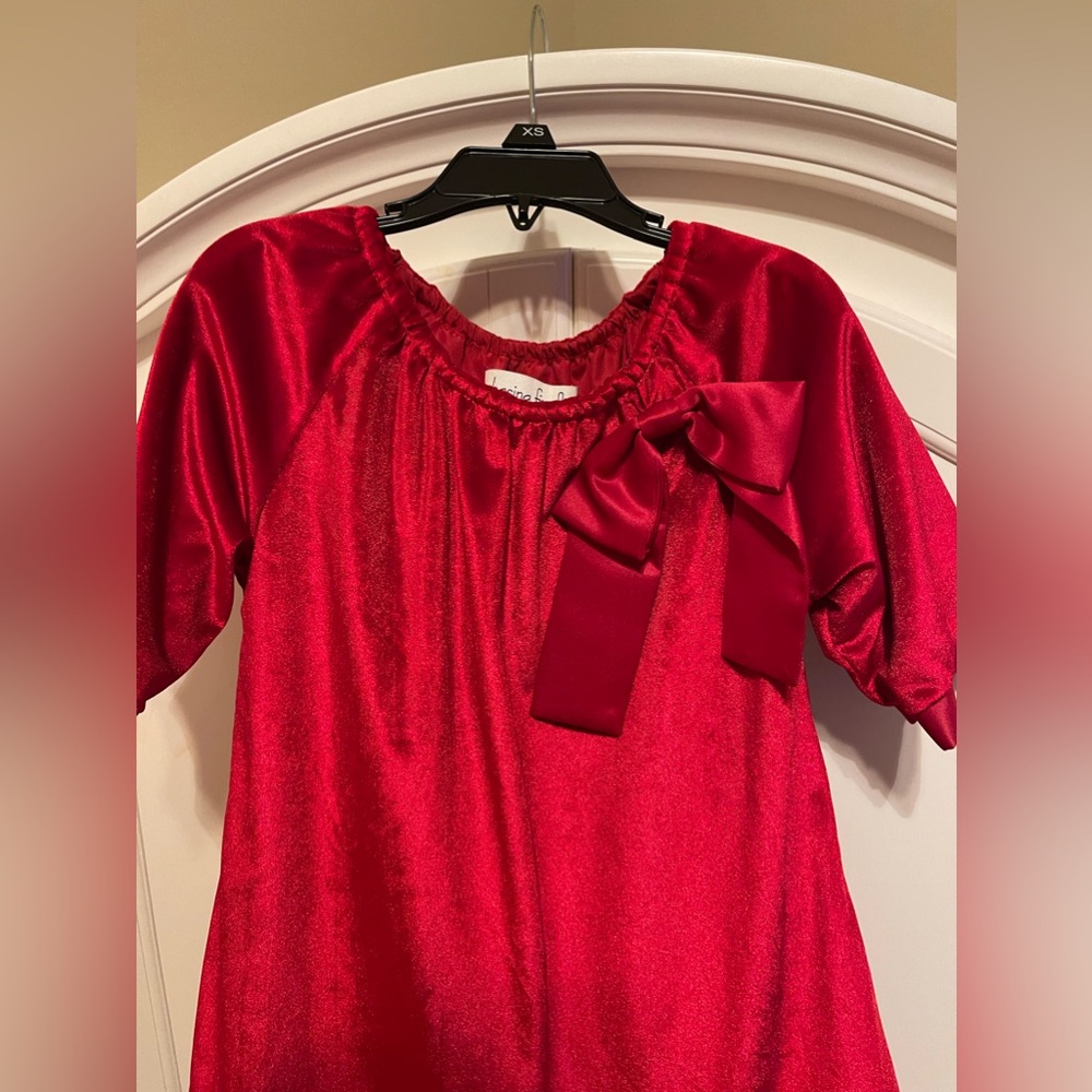 NWOT Red velour dress. Size: 5
